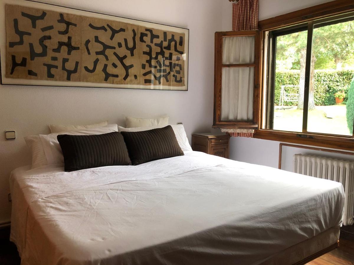 Villa Aurelia - Casa De Campo Con Jardin Y Piscina Entre Madrid Y Segovia Ortigosa del Monte Kültér fotó