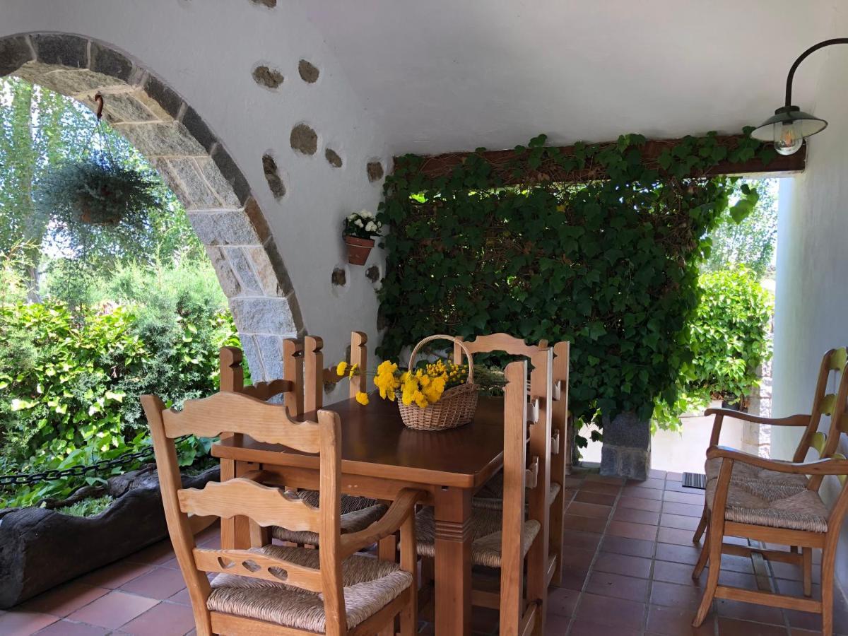 Villa Aurelia - Casa De Campo Con Jardin Y Piscina Entre Madrid Y Segovia Ortigosa del Monte Kültér fotó