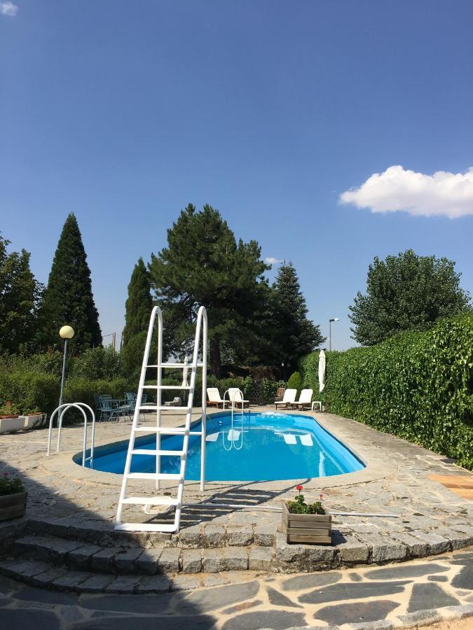 Villa Aurelia - Casa De Campo Con Jardin Y Piscina Entre Madrid Y Segovia Ortigosa del Monte Kültér fotó