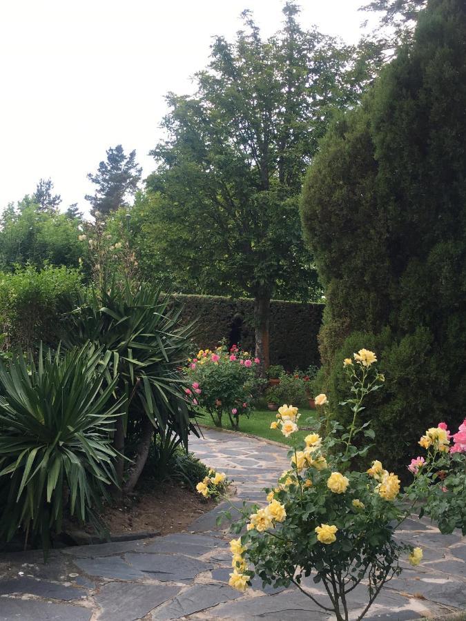 Villa Aurelia - Casa De Campo Con Jardin Y Piscina Entre Madrid Y Segovia Ortigosa del Monte Kültér fotó